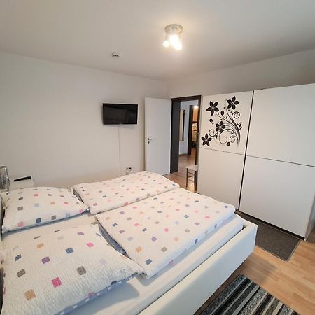 Ferienhaus Clarissa Allenbach Экстерьер фото